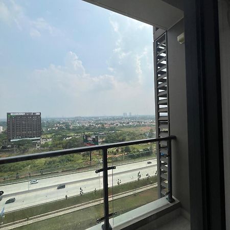 Stay N Cozy Apartemen Sky House Bsd By Sm Room Samporo ภายนอก รูปภาพ